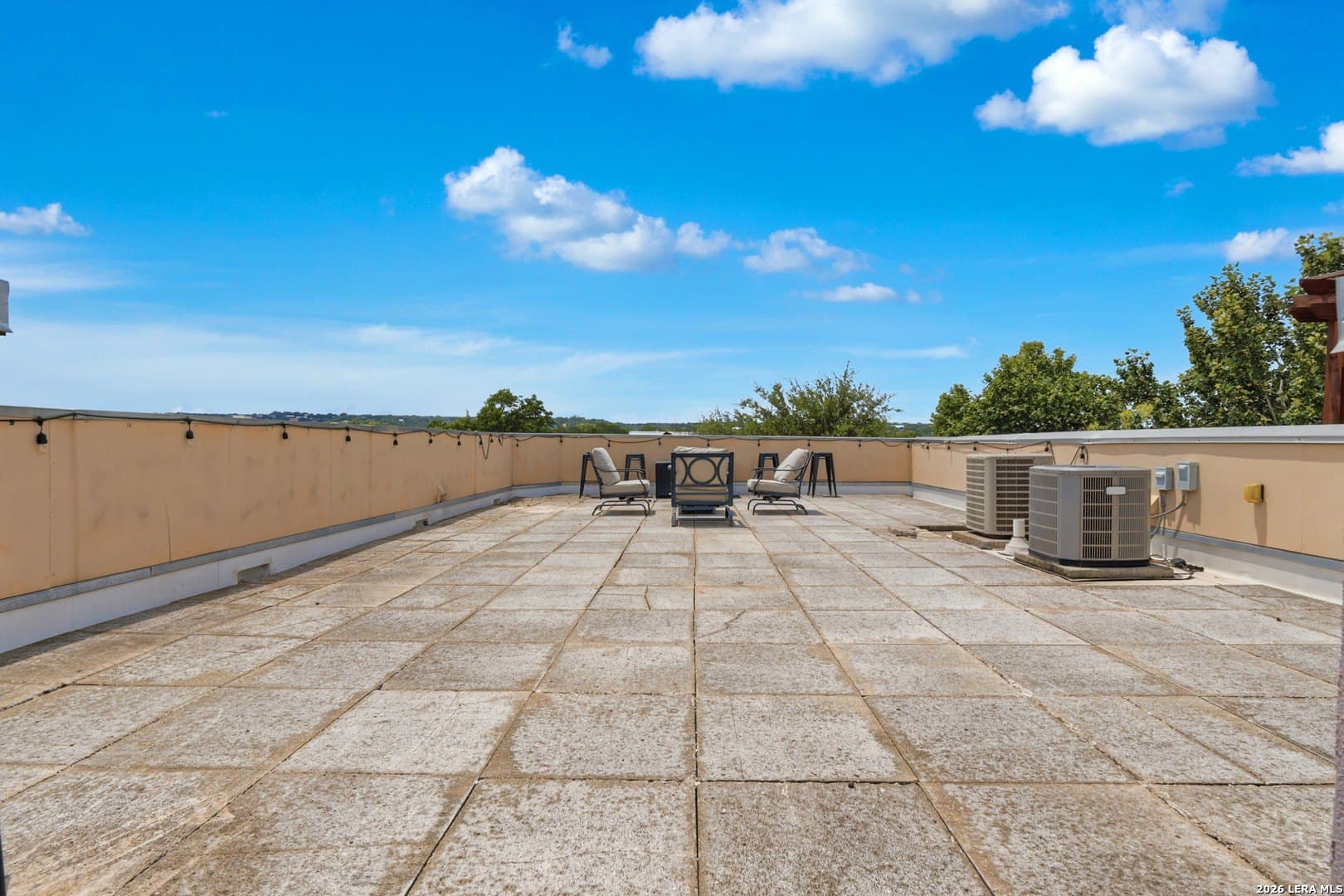 10 acres in Comal County - photo 26