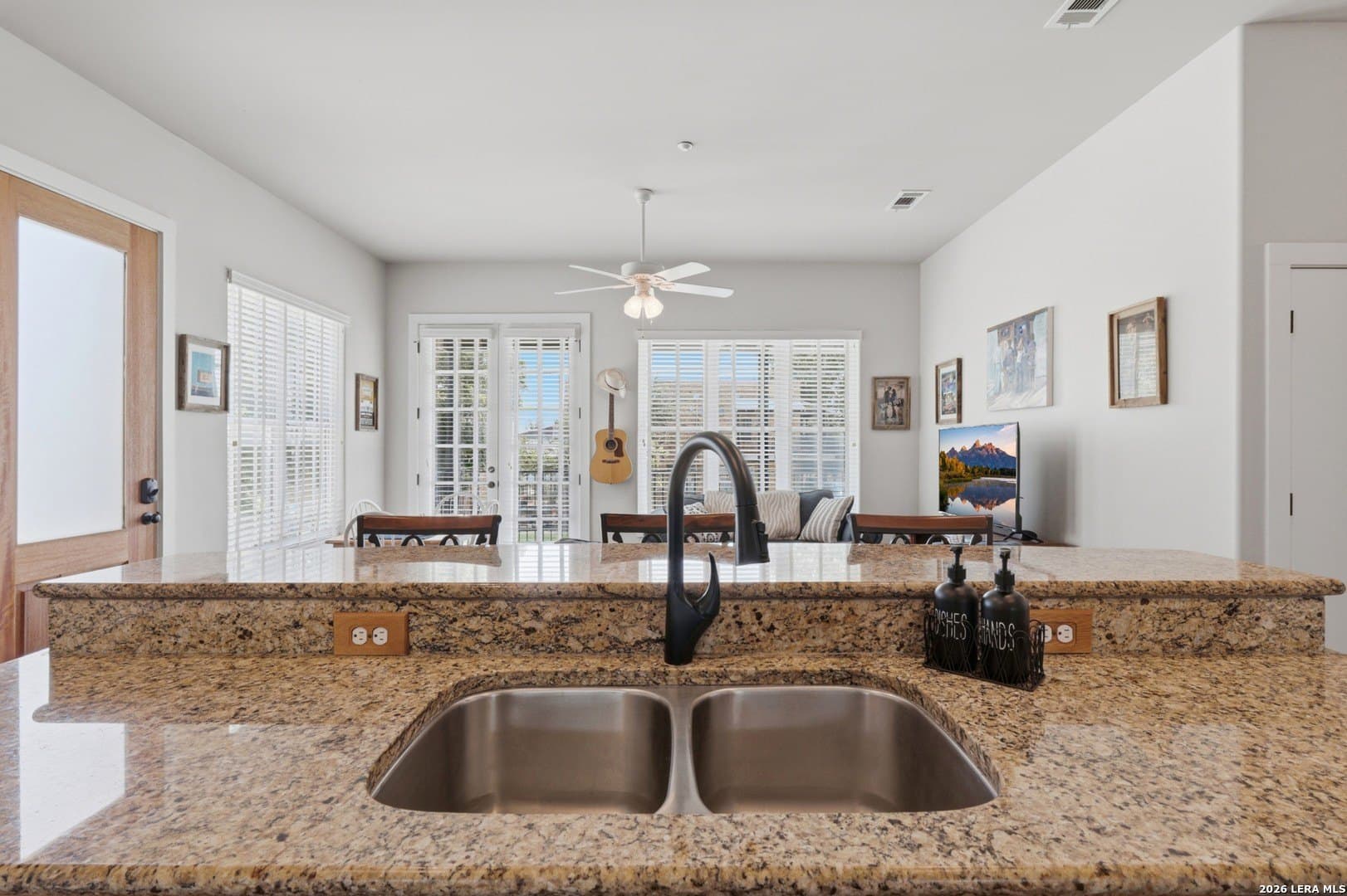 10 acres in Comal County - photo 11