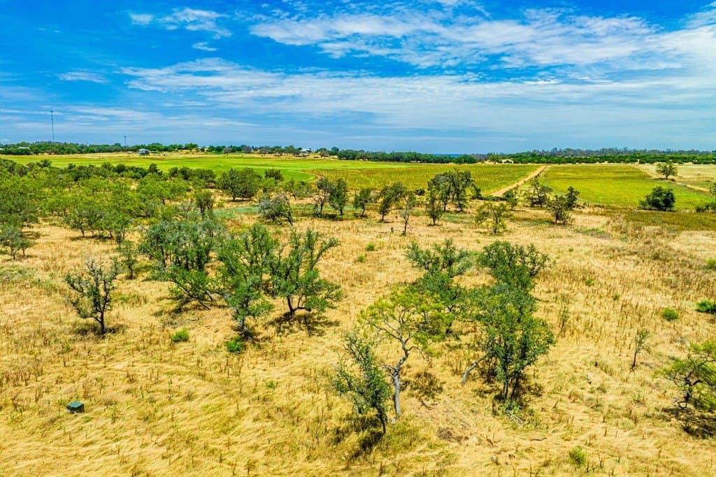 3.79 acres in Gillespie County - photo 7