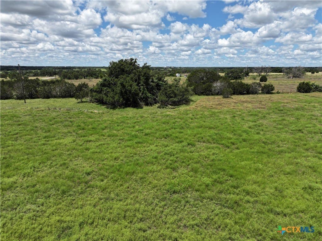 5 acres in Burnet County gallery image 2