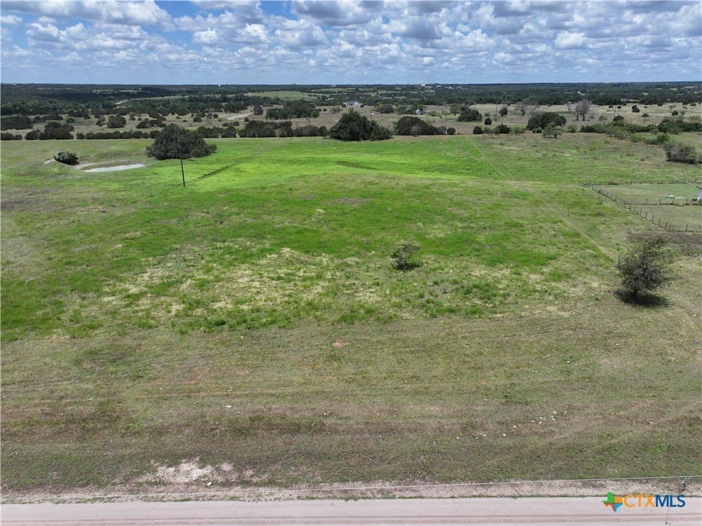 5 acres in Burnet County