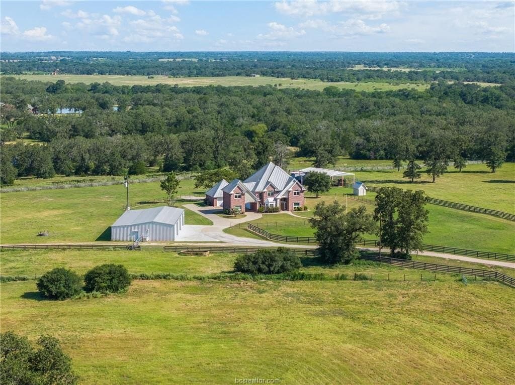 173 acres in Burleson County - photo 14