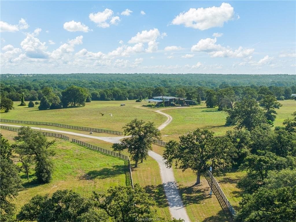 173 acres in Burleson County - photo 35