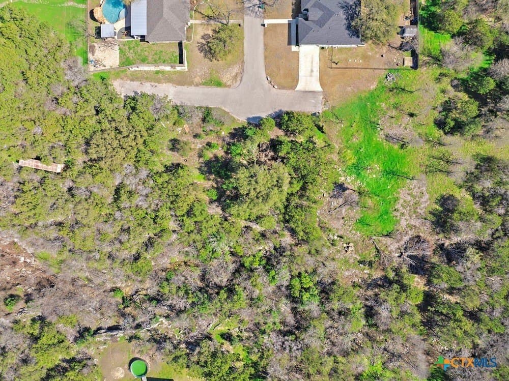 0.84 acres in Bell County - photo 11