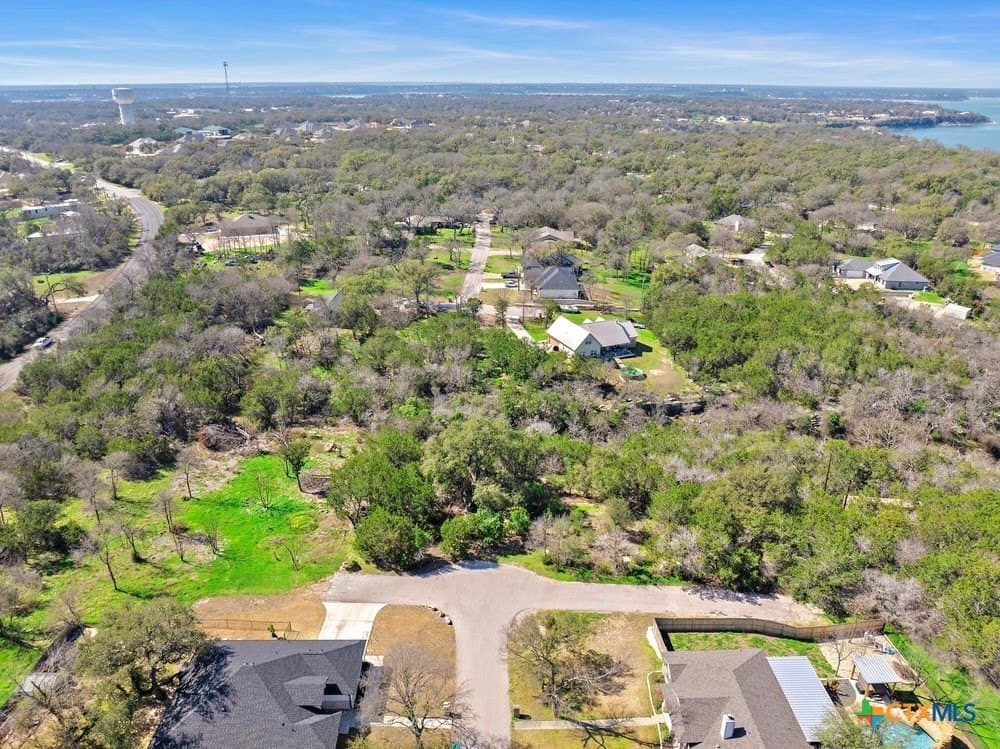 0.84 acres in Bell County - photo 3