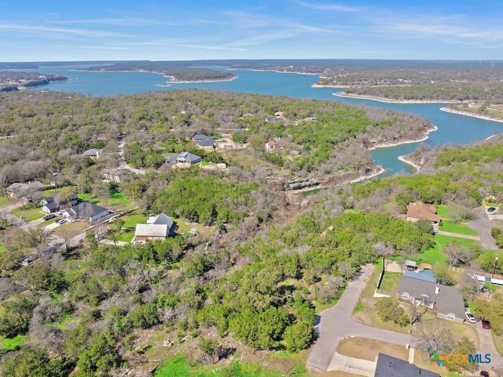 0.84 acres in Bell County - photo 12