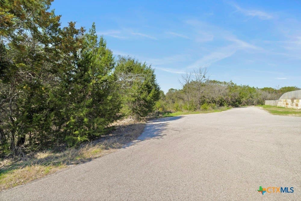 0.84 acres in Bell County - photo 16