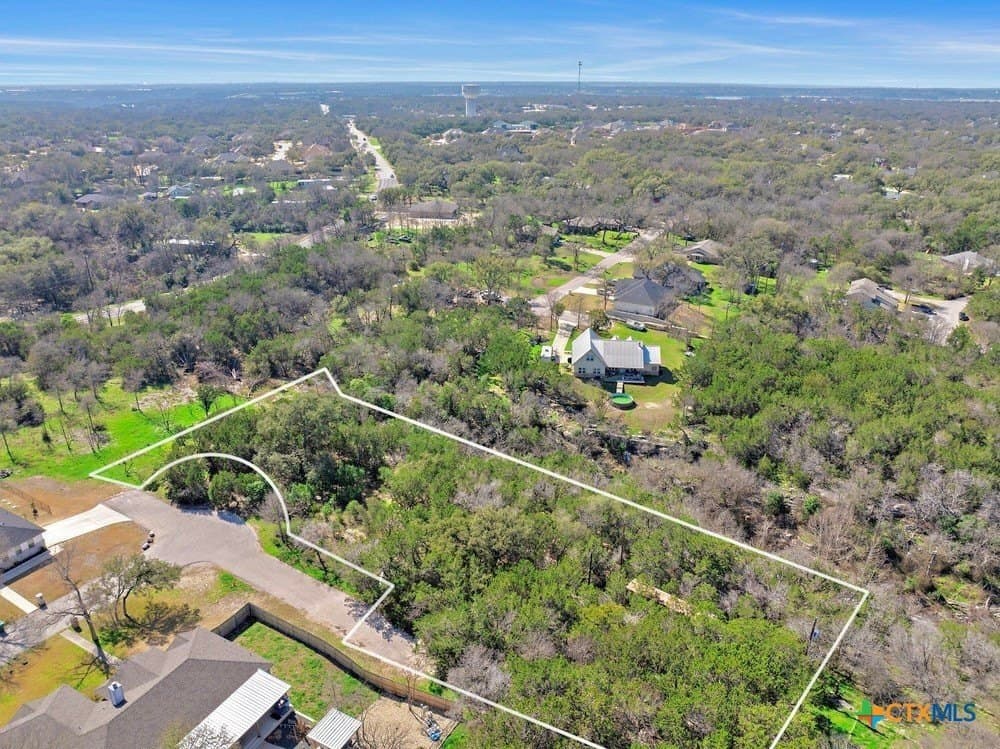 0.84 acres in Bell County - photo 6