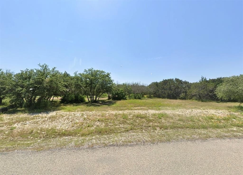 1.01 acres in Erath County gallery image 2