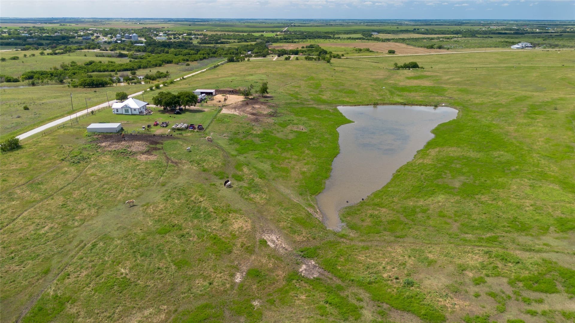 92.91 acres in Hill County - photo 4