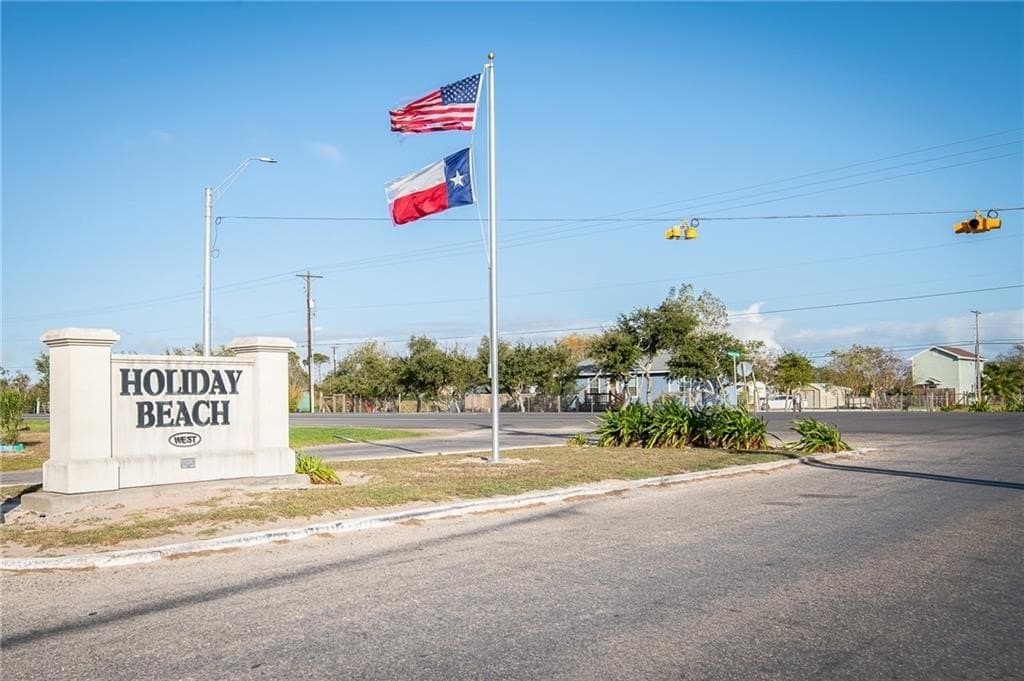 0.1 acres in Aransas County - photo 15