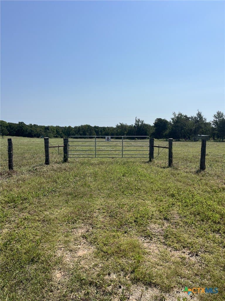21.69 acres in Milam County gallery image 2