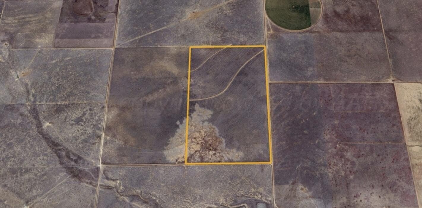 402 acres in Deaf Smith County