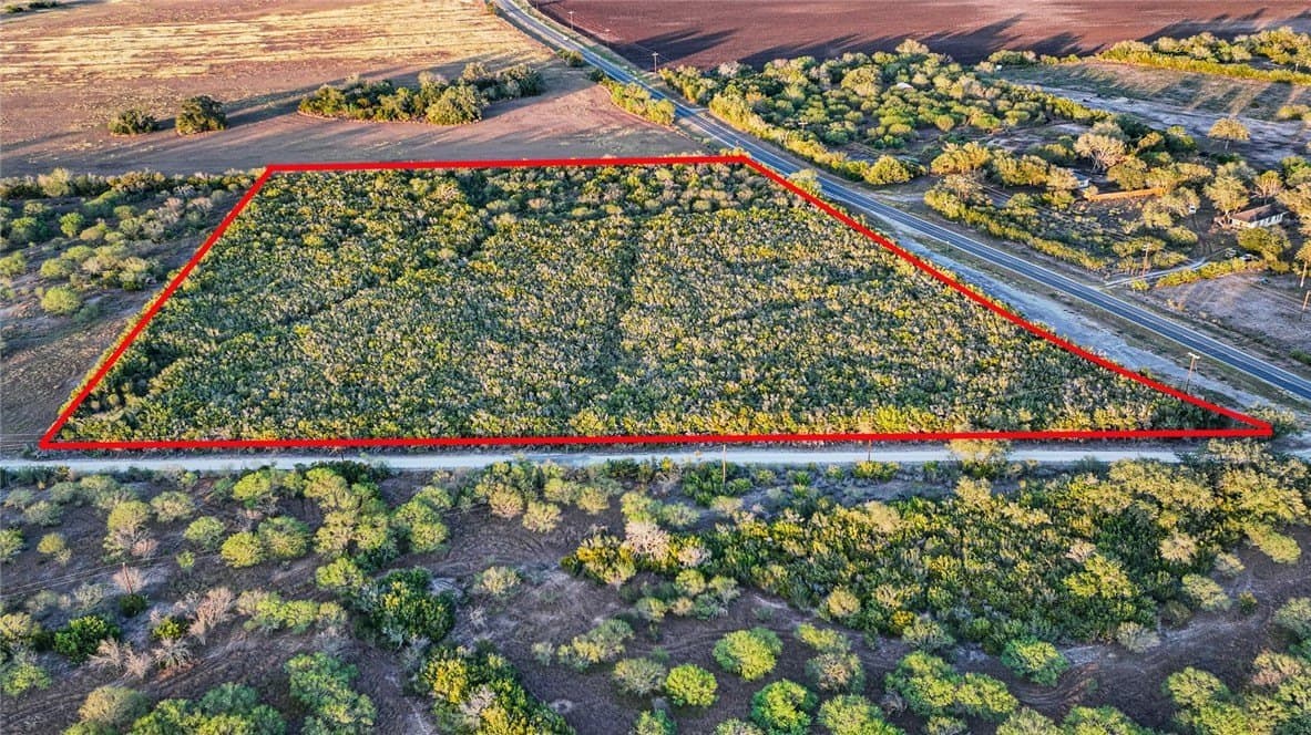 9.96 acres in Bee County featured view