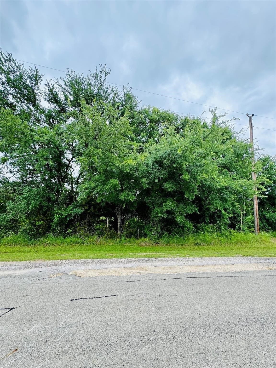 0.52 acres in Hill County gallery image 2
