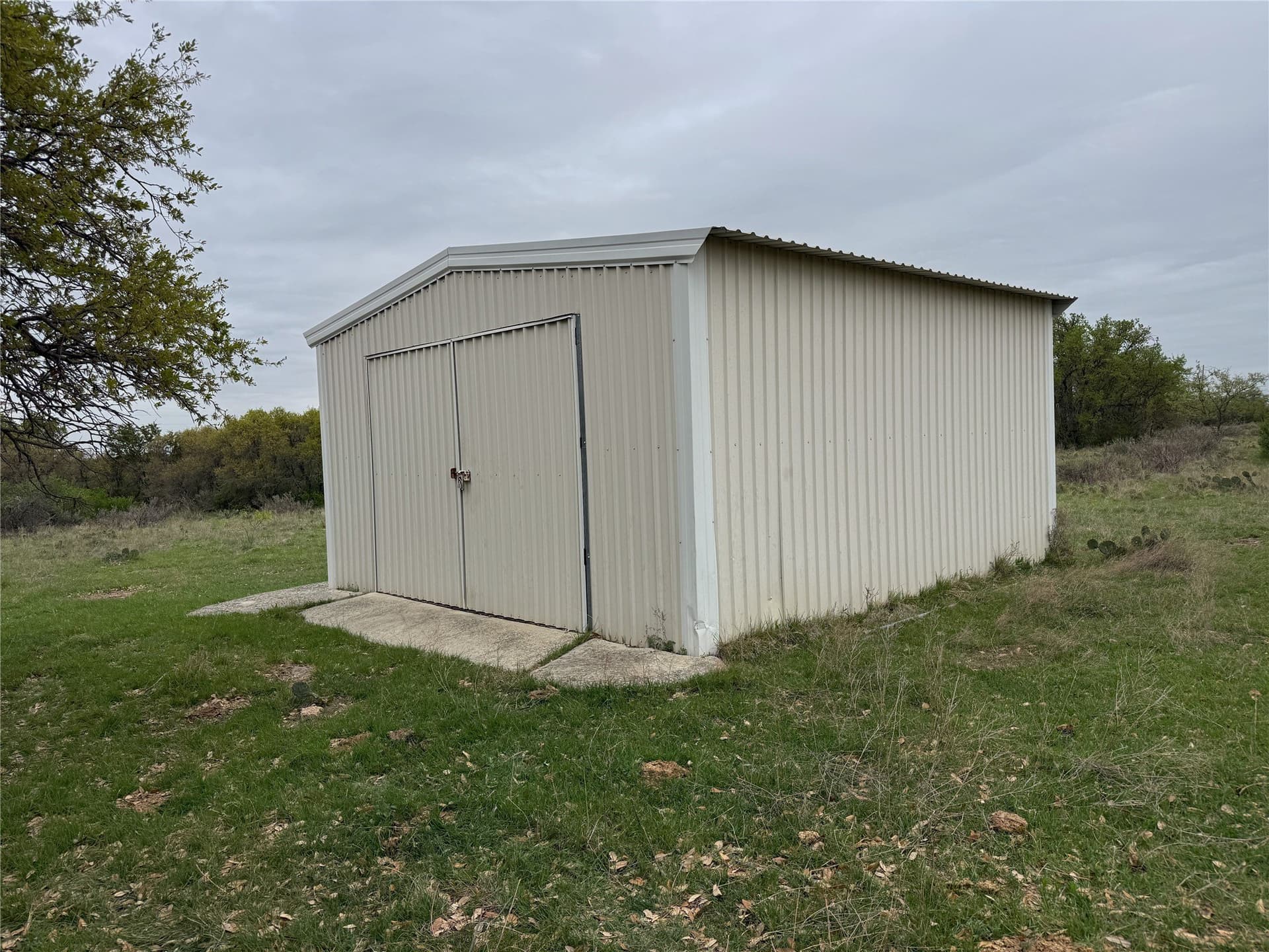 121.2 acres in Eastland County - photo 2
