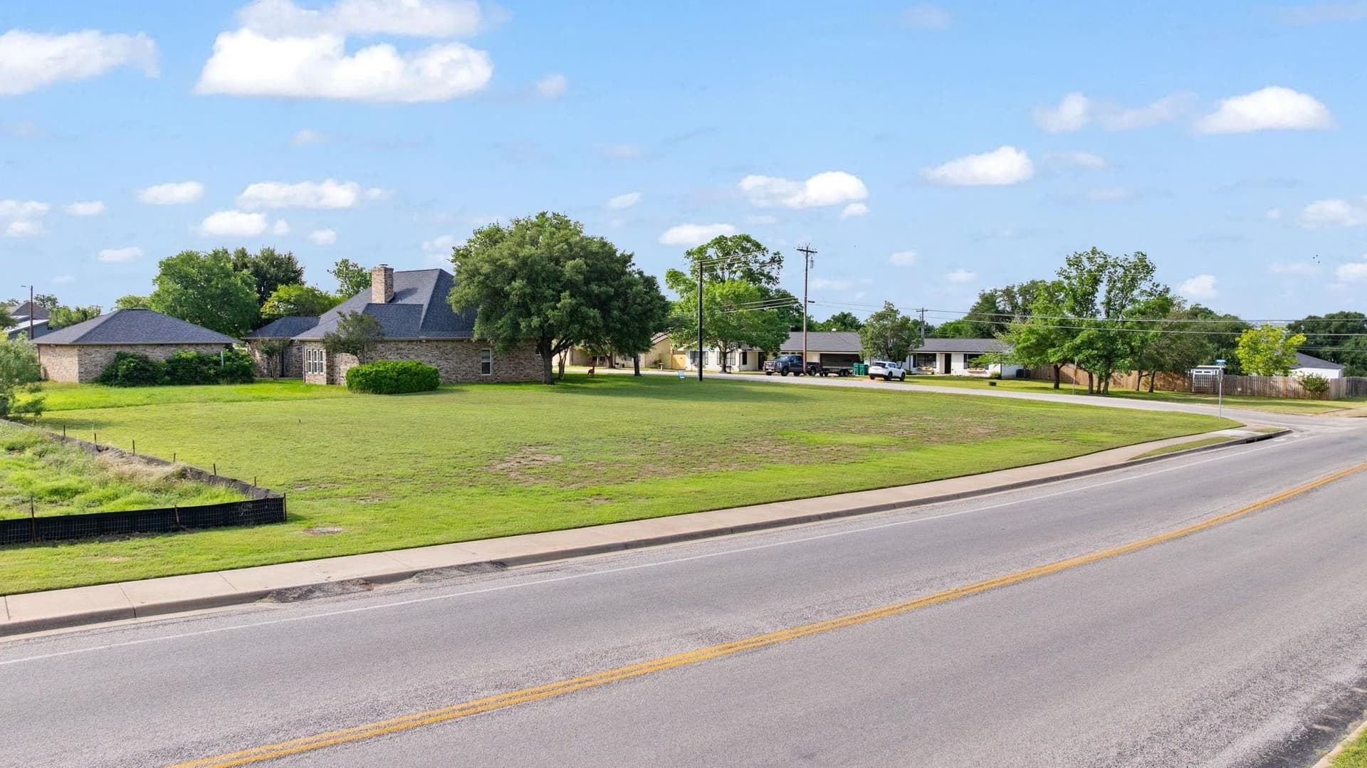 0.39 acres in Burnet County gallery image 3