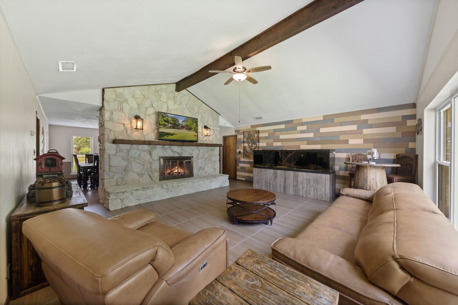 2.5 acres in Denton County gallery image 4