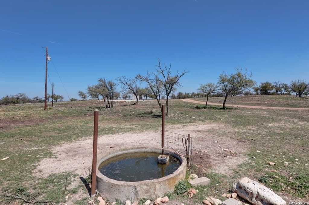 30.52 acres in Gillespie County - photo 30