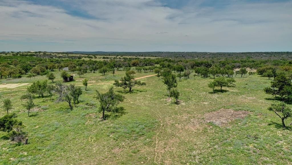 30.52 acres in Gillespie County - photo 19