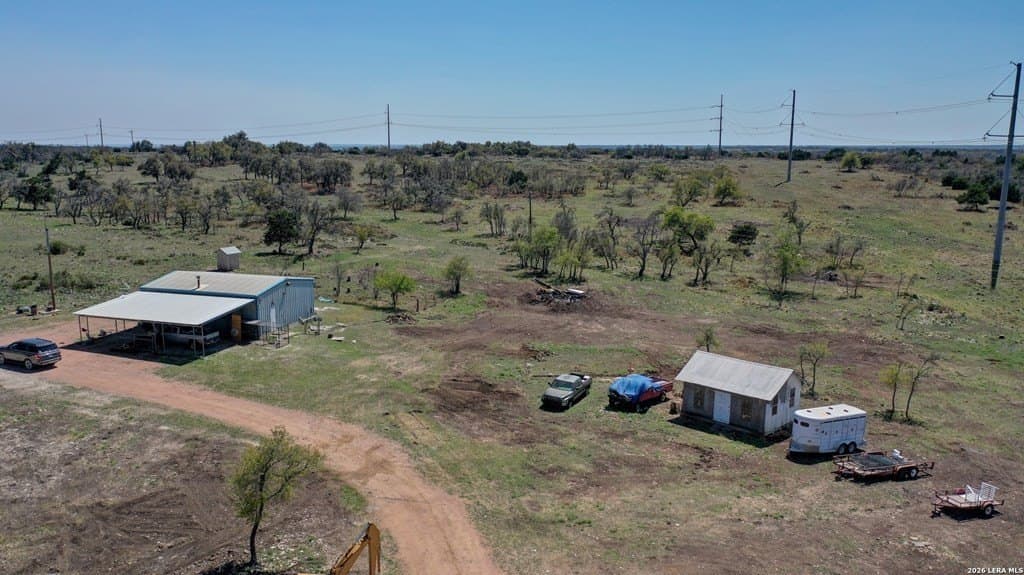 30.52 acres in Gillespie County - photo 37