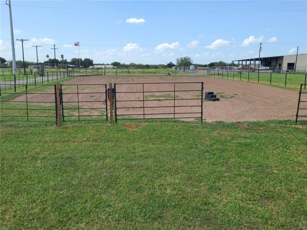 100,000 acres in Jim Wells County - photo 4