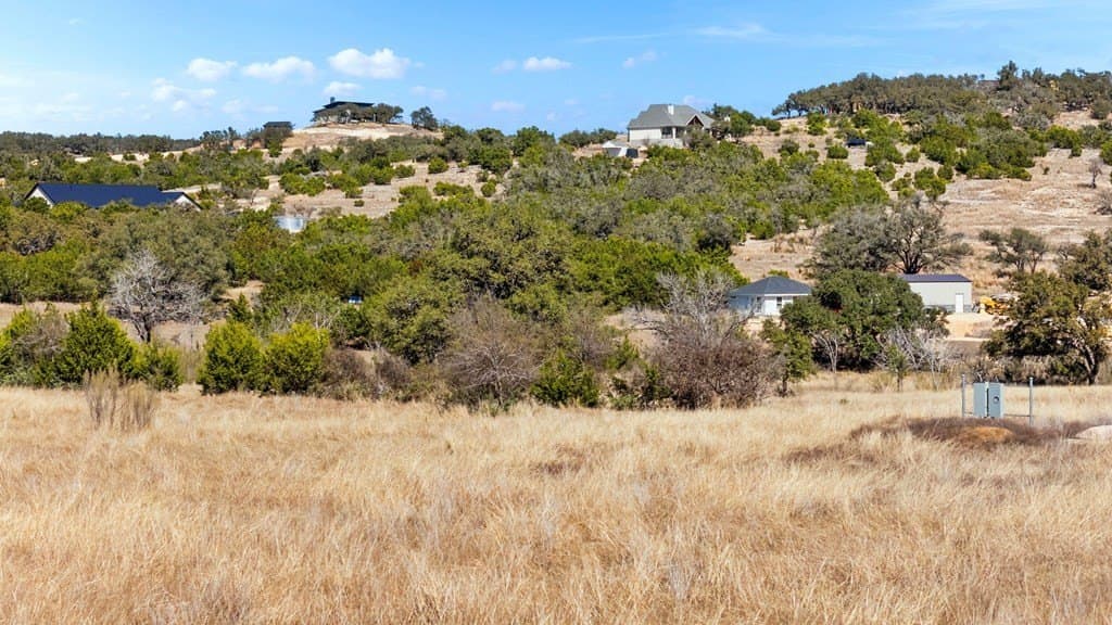 5 acres in Blanco County gallery image 3