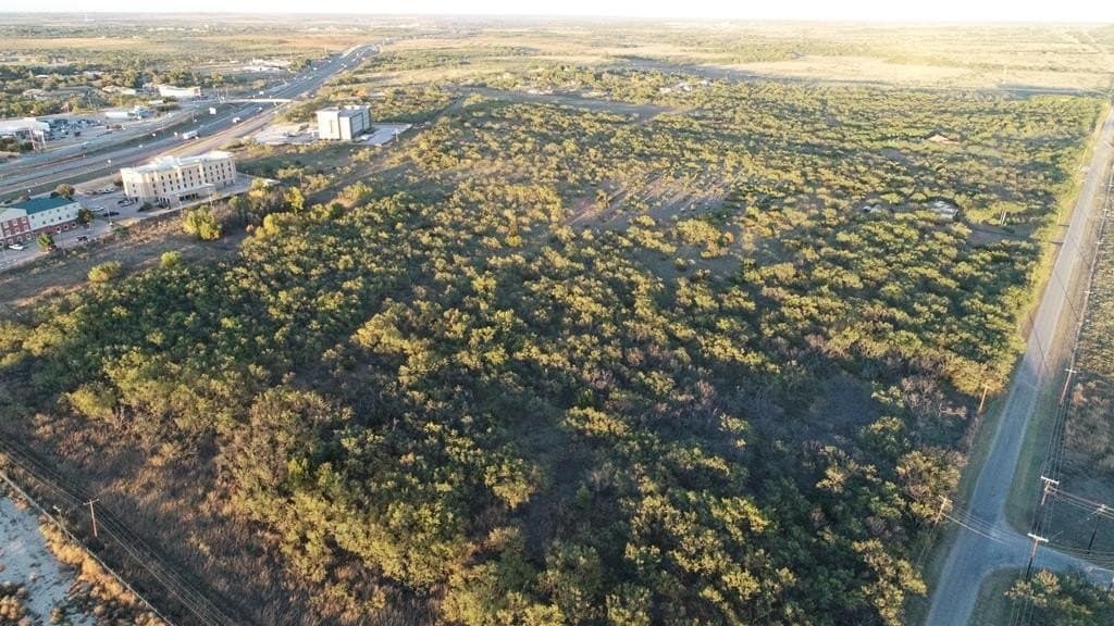 29.62 acres in Nolan County