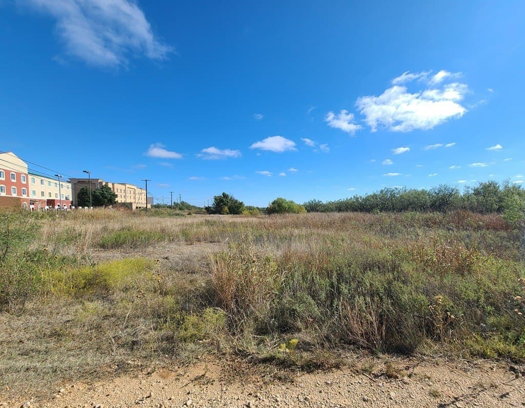 29.62 acres in Nolan County - photo 8