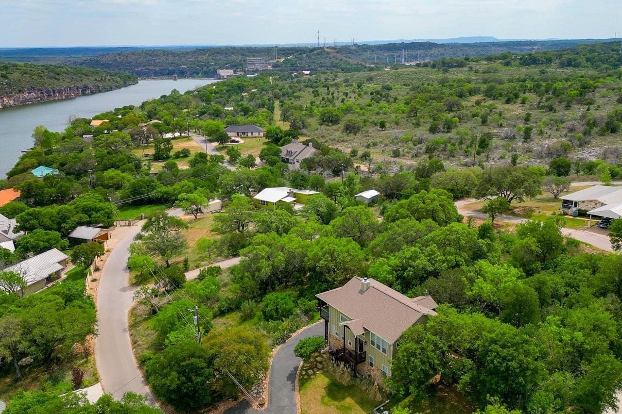 0.8 acres in Burnet County - photo 9