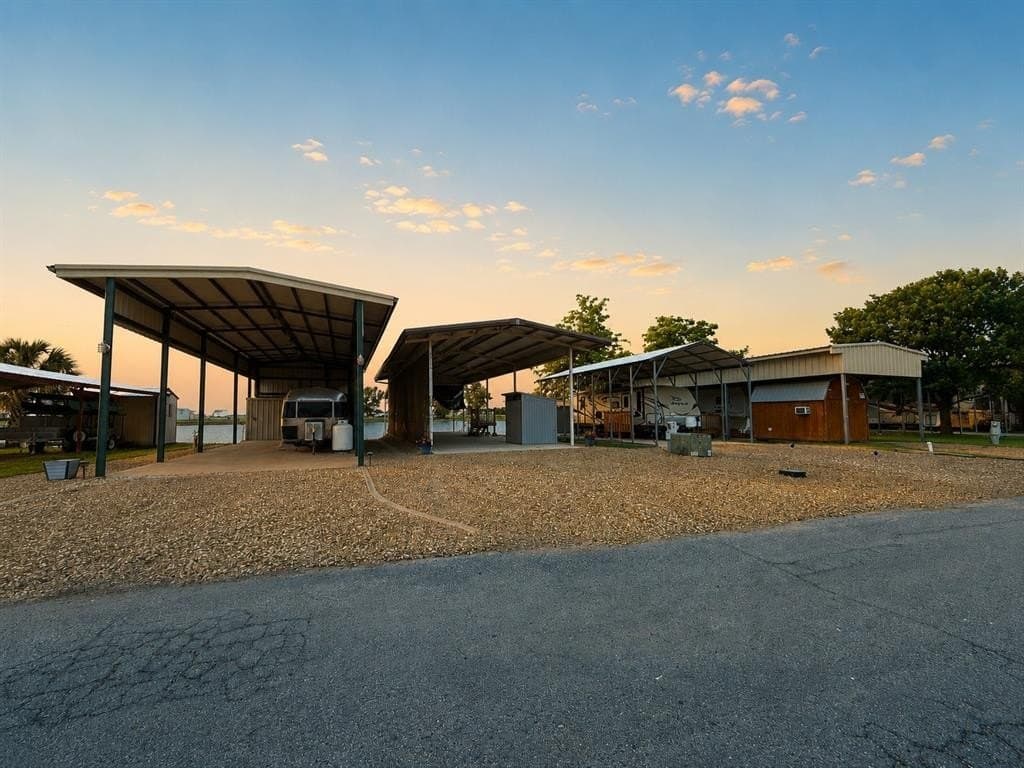 0.06 acres in Navarro County gallery image 2