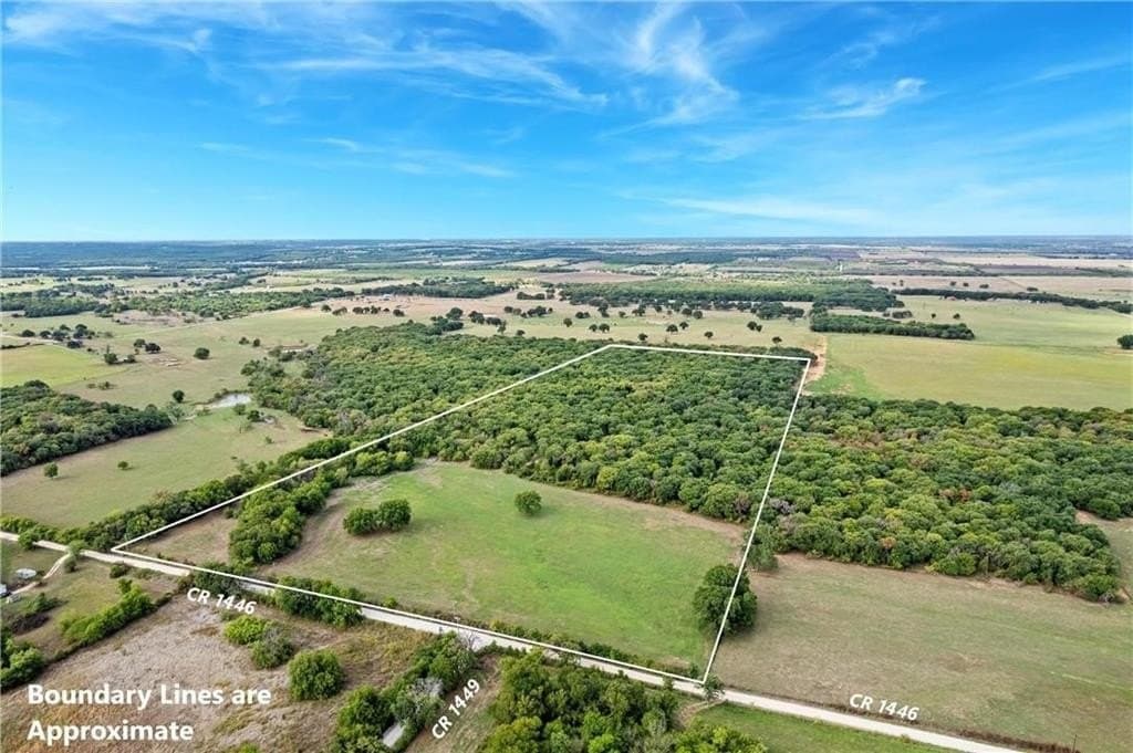 45 acres in Hill County