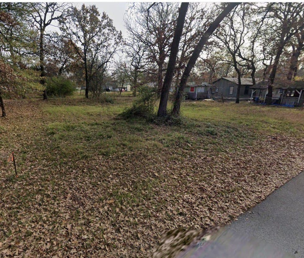 0.14 acres in Henderson County gallery image 2
