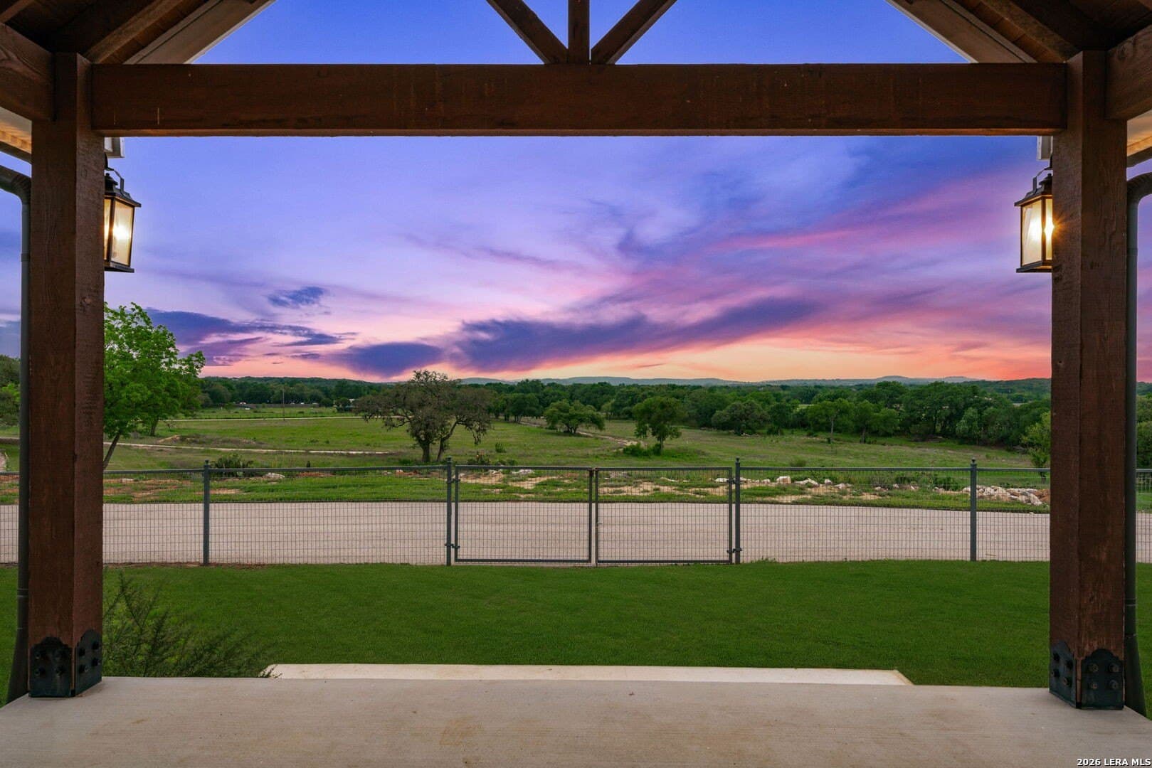 21.53 acres in Comal County gallery image 3