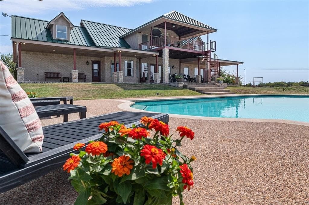 11 acres in Parker County