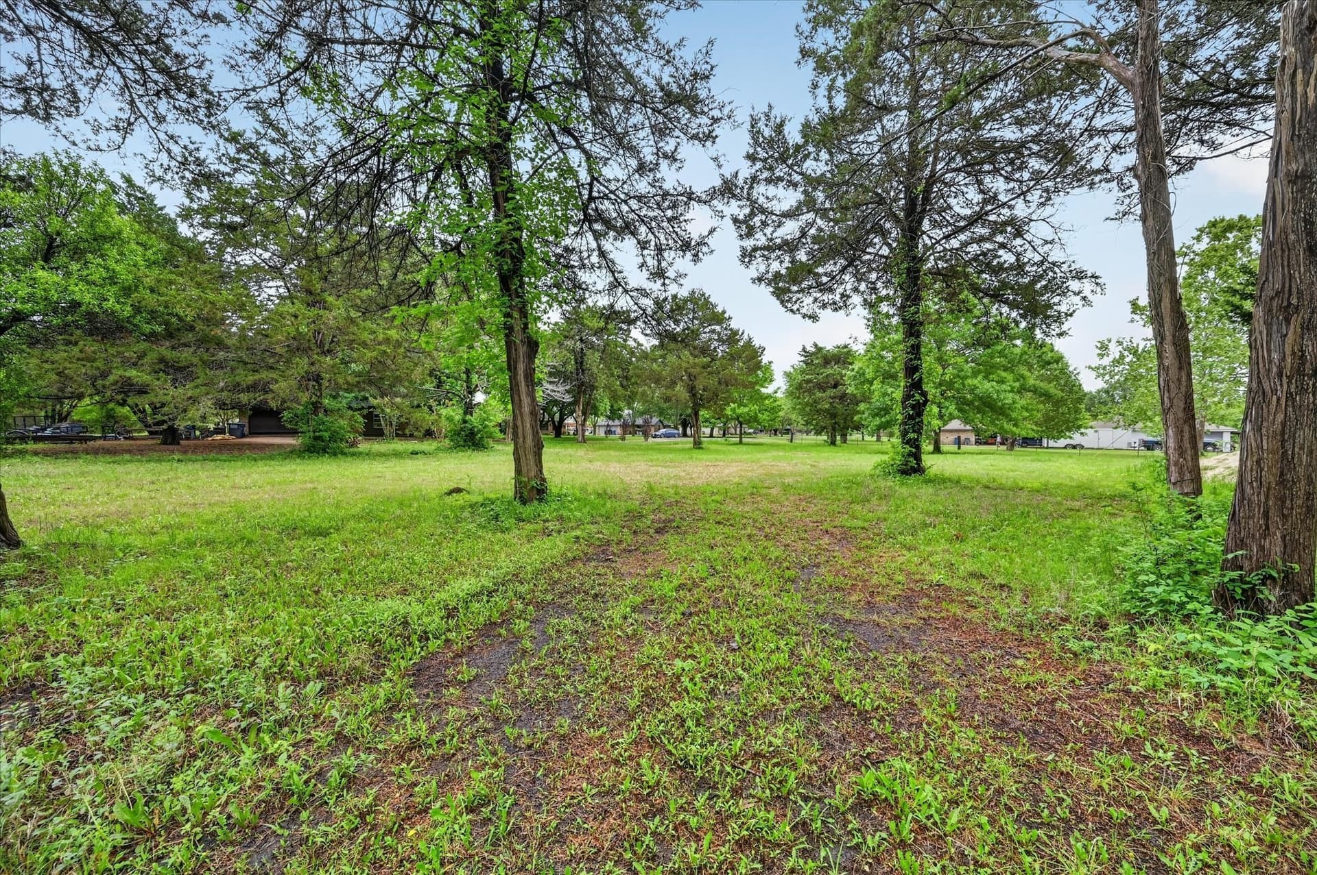 1.4 acres in Ellis County - photo 7