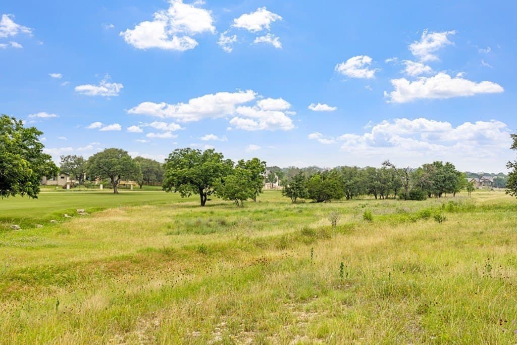 1.16 acres in Kerr County gallery image 2