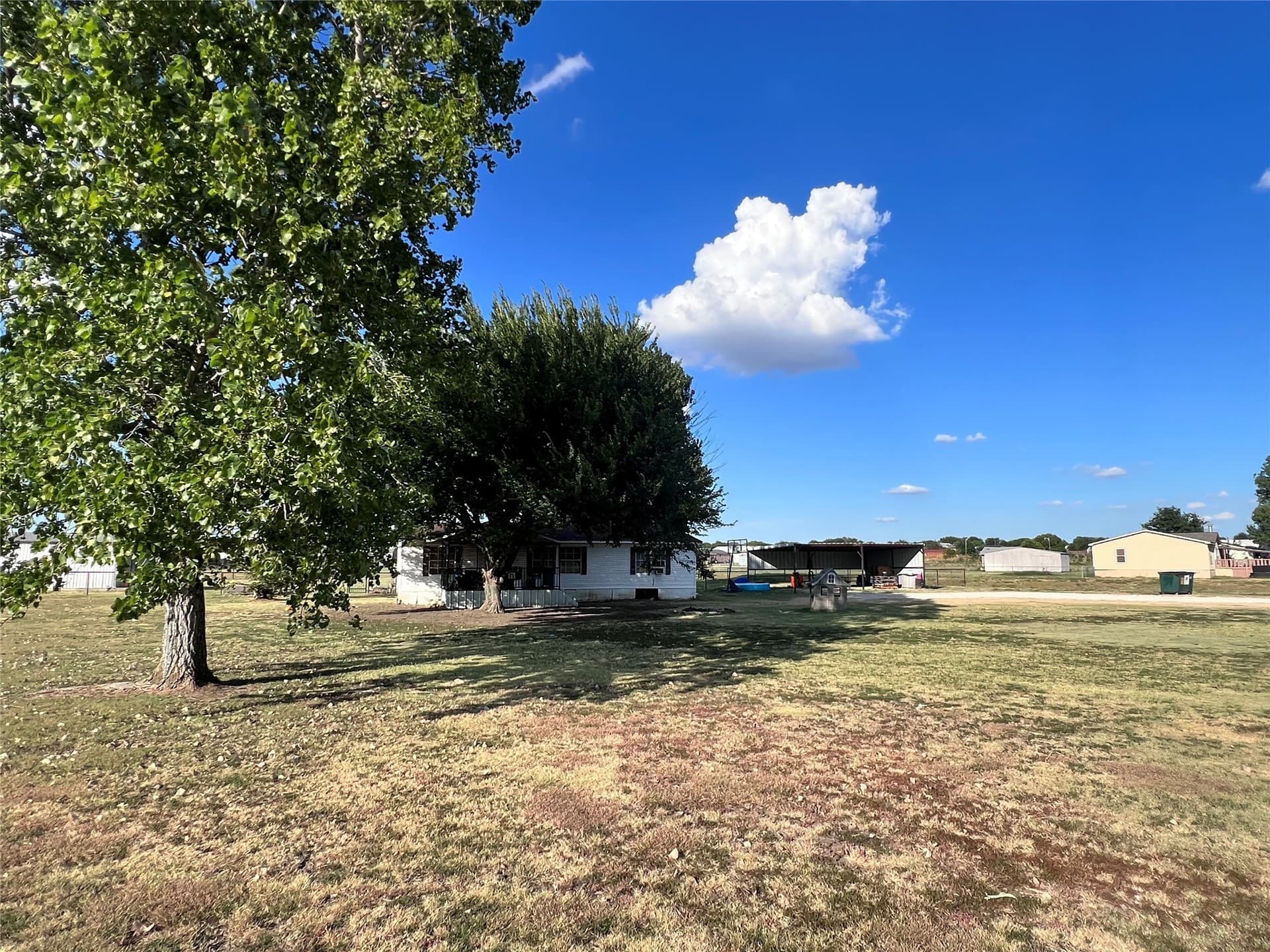 1.43 acres in Johnson County - photo 2