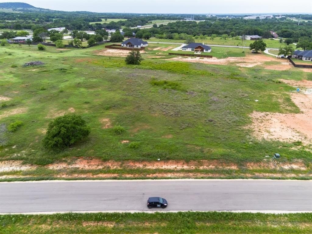 2.25 acres in Hood County