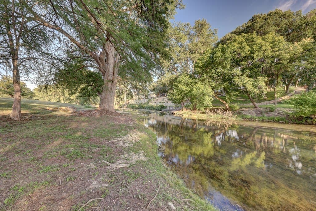 8.06 acres in Kerr County featured view