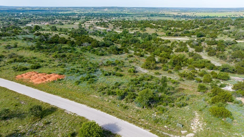 7.74 acres in Gillespie County - photo 8