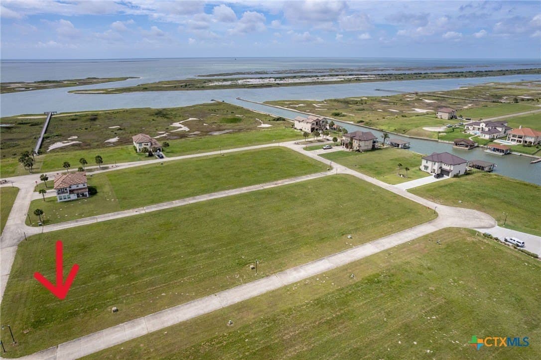 0.19 acres in Calhoun County - photo 2