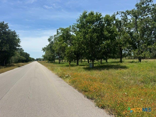 2.89 acres in DeWitt County featured view