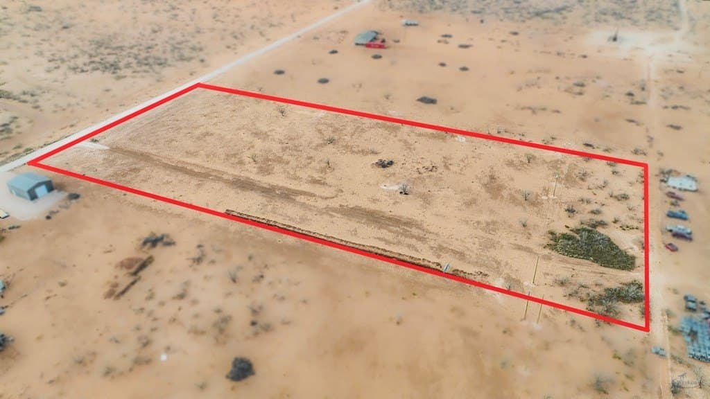 5.29 acres in Midland County gallery image 4