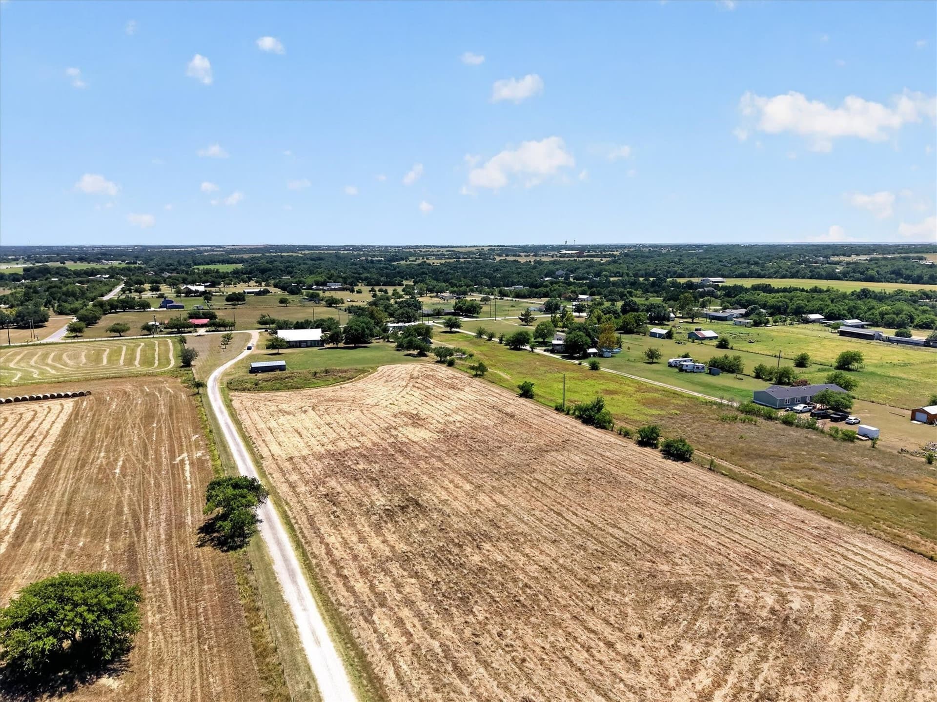1 acres in Ellis County gallery image 4