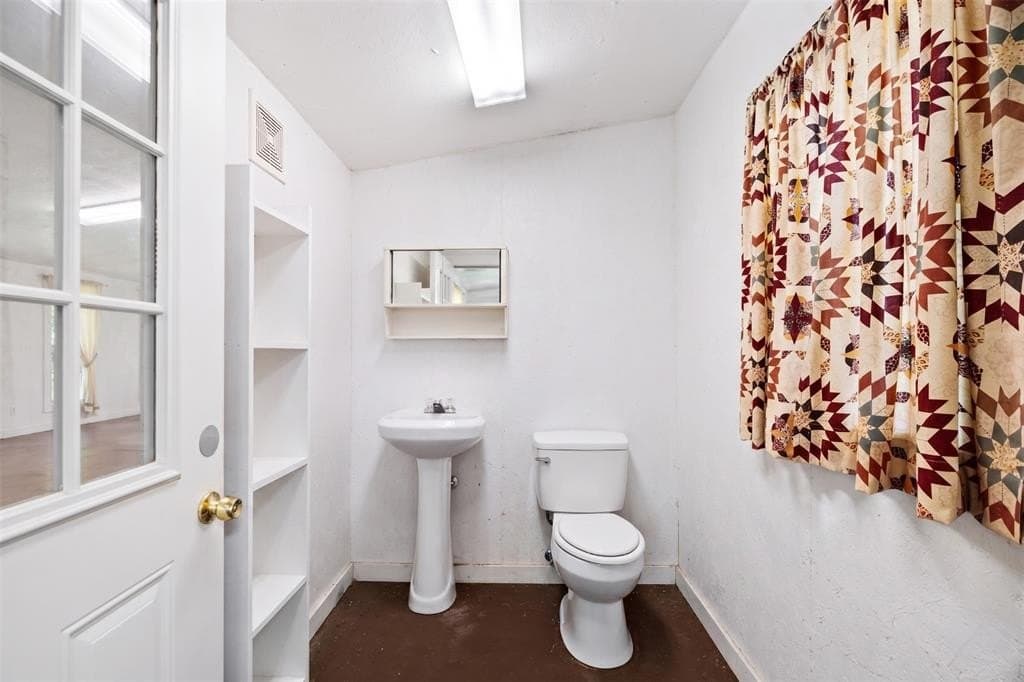 53.85 acres in Lamar County gallery image 4