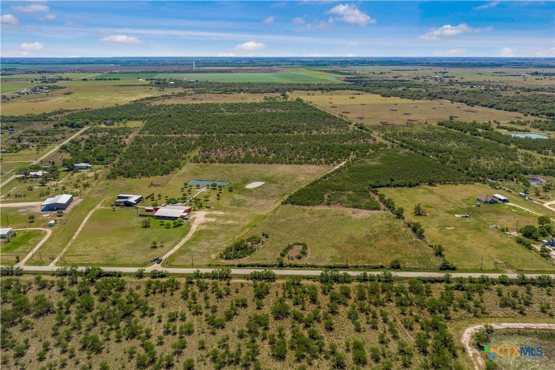 29 acres in Victoria County