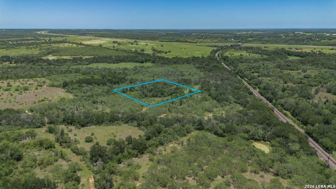 3.06 acres in Guadalupe County - photo 7
