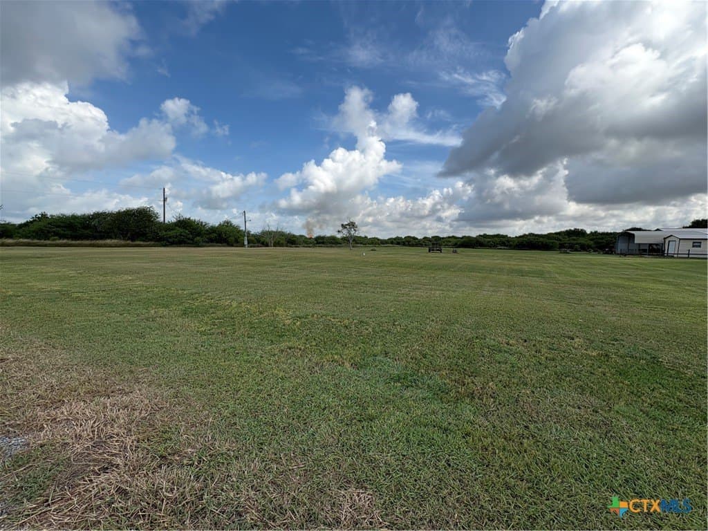 0.45 acres in Calhoun County - photo 7