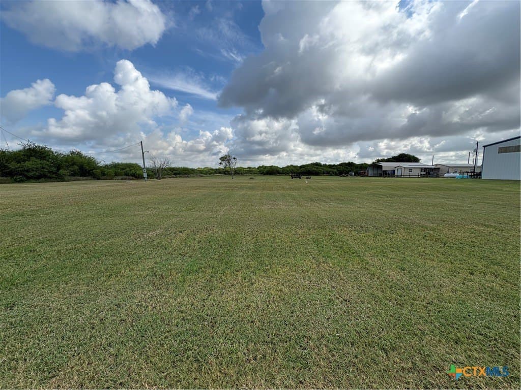 0.45 acres in Calhoun County - photo 8